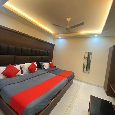 Hotel Katra Royal Stay Esterno foto