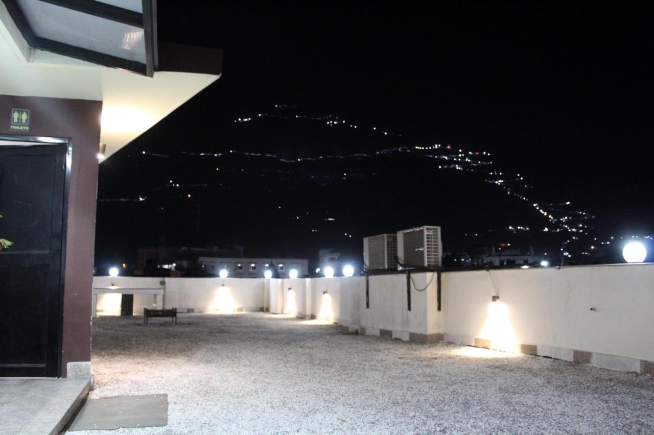 Hotel Katra Royal Stay Esterno foto