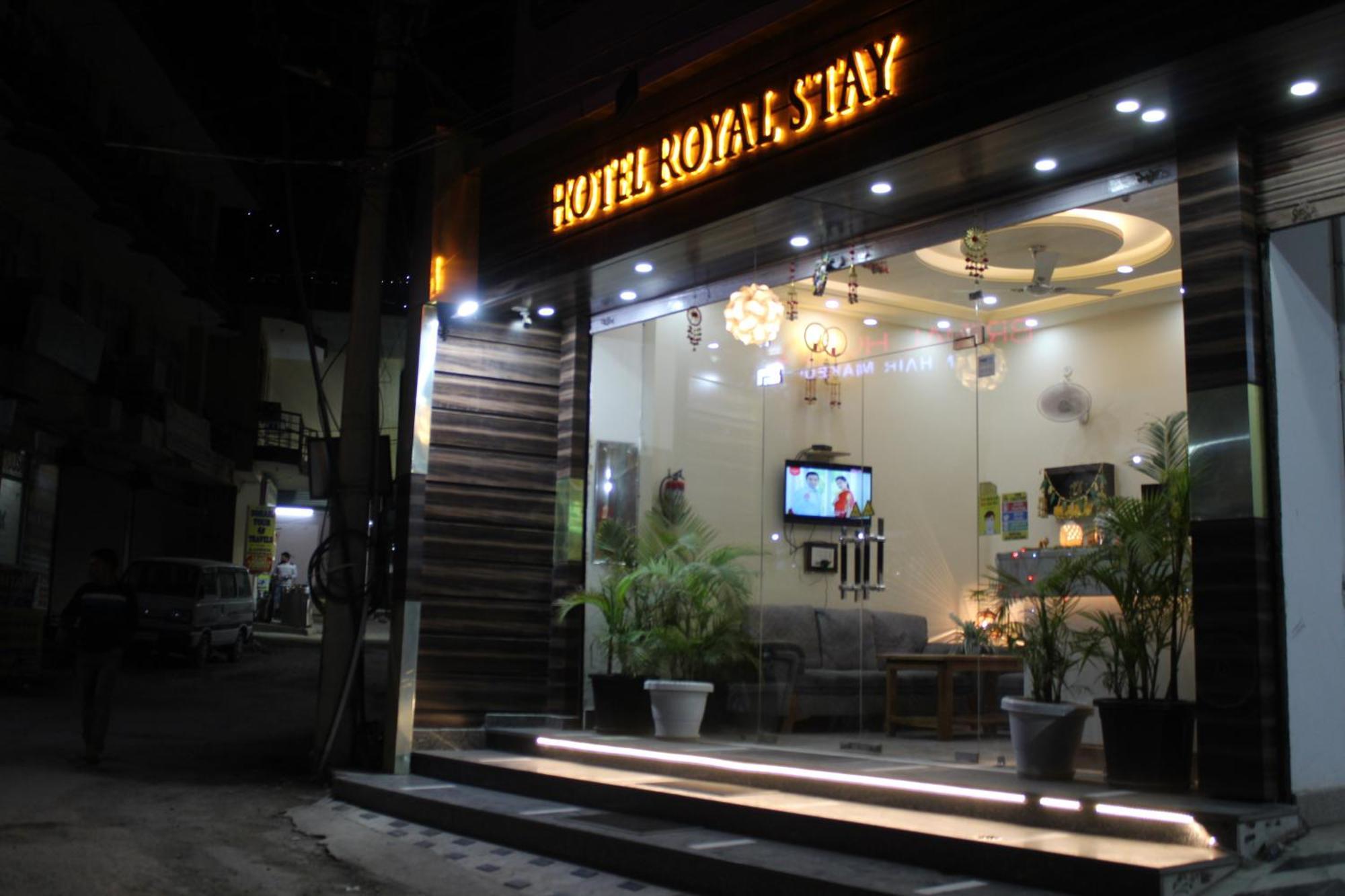 Hotel Katra Royal Stay Esterno foto
