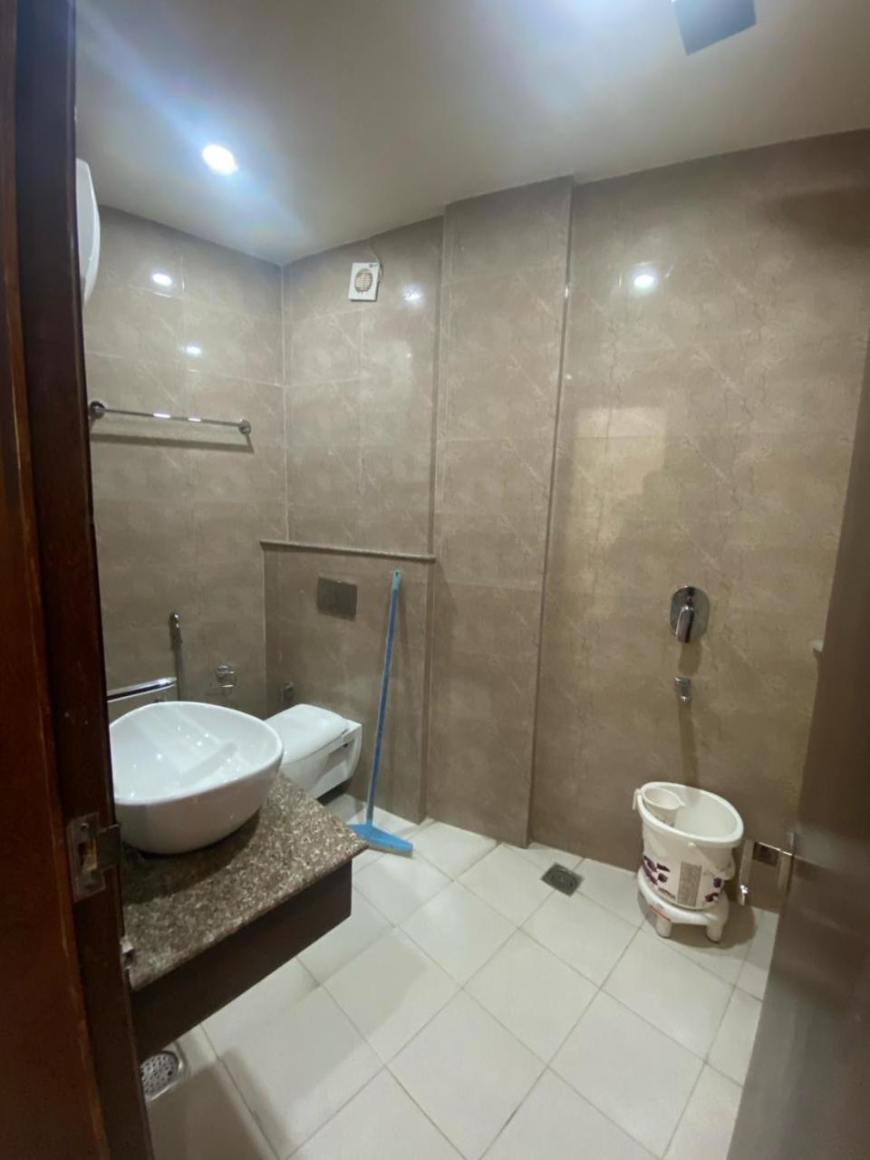 Hotel Katra Royal Stay Esterno foto